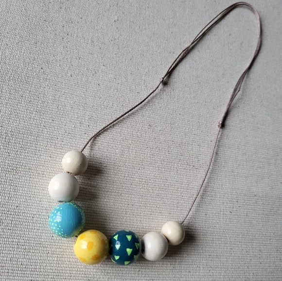 New handmade Necklace and earrings set - Picture 9 of 9